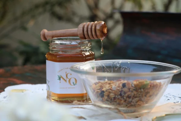 health benefits of raw honey scaled