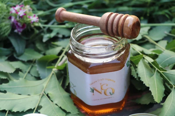 organic honey scaled